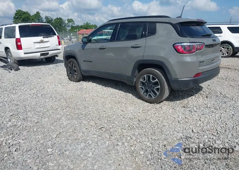 2019 Jeep Compass Upland Edition 4X4 из США, поврежденный, VIN 3C4NJDAB2KT781328